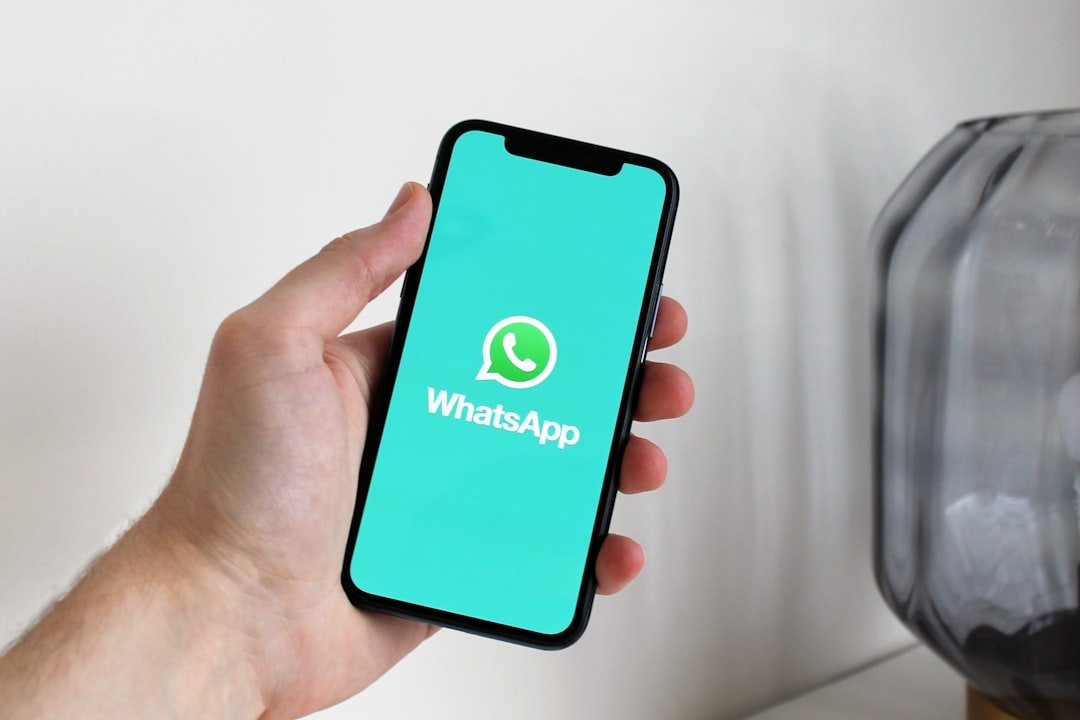 WhatsApp Plus e abbonamento Meta: verità e rischi da conoscere