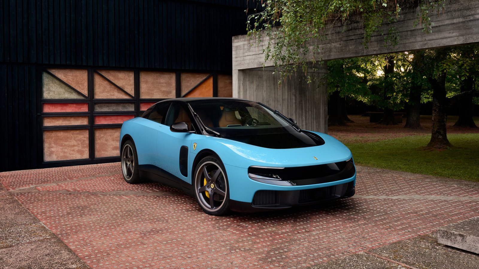 Ferrari Luce: perché l'elettrica di Maranello fa crollare il titolo