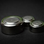 Batterie stato solido: scoperta la vera causa dei cortocircuiti